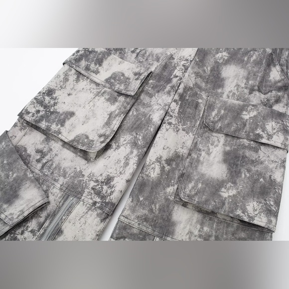 Multi Grey Euro Print With Pockets High Waisted Cargo Pants - Picture 4 of 9